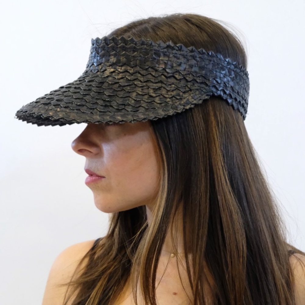 Palm visor in Black